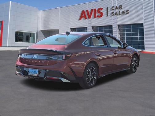 2025 Hyundai SONATA SEL