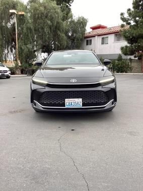 2024 Toyota Crown Limited