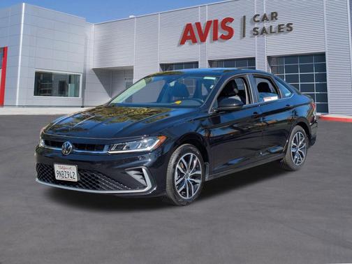 2025 Volkswagen Jetta 1.5T SE