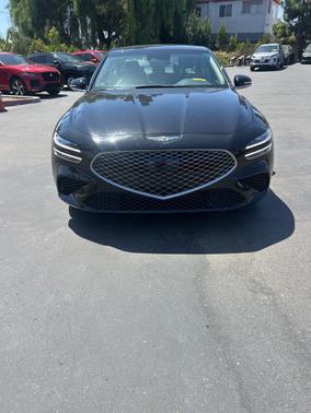 Vik Black 2025 Genesis G70 2.5T RWD