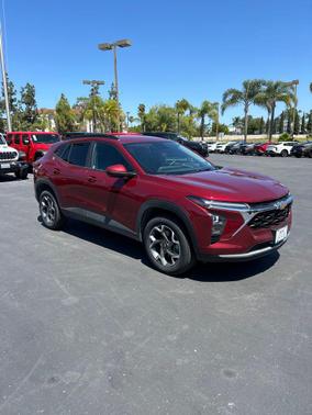2025 Chevrolet Trax LT