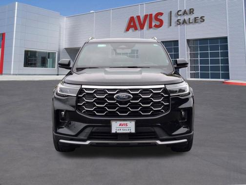Black Metallic 2025 Ford Explorer Platinum