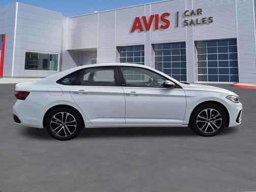 Pure White 2025 Volkswagen Jetta 1.5T Sport