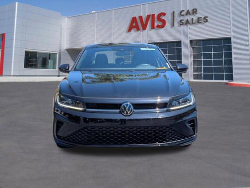 Deep Black Pearl 2025 Volkswagen Jetta 1.5T Sport