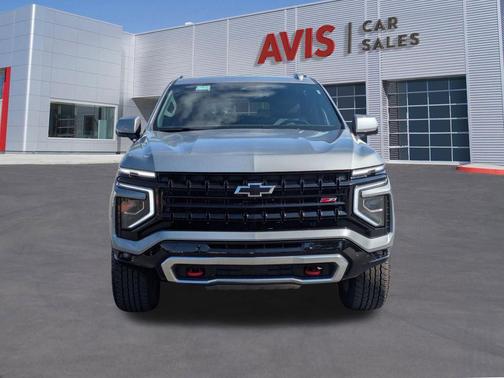 2025 Chevrolet Suburban 4WD Z71