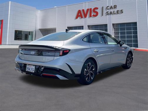 2025 Hyundai SONATA SEL