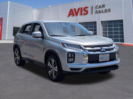 Alloy Silver Metallic 2025 Mitsubishi Outlander Sport SE