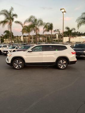 2024 Volkswagen Atlas 2.0T SE w/Technology