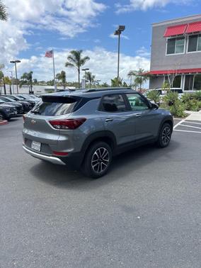 Sterling Gray Metallic 2025 Chevrolet Trailblazer LT