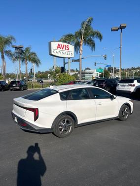 Snow White Pearl 2025 Kia K4 LXS