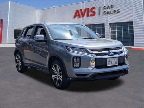 Mercury Gray Metallic 2025 Mitsubishi Outlander Sport SE