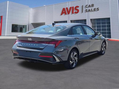 Gray 2025 Hyundai ELANTRA Limited
