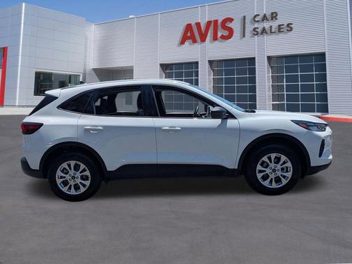 Oxford White 2025 Ford Escape Active
