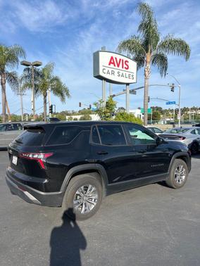 Mosaic Black Metallic 2025 Chevrolet Equinox 1LT