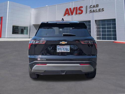 Mosaic Black Metallic 2025 Chevrolet Equinox 1LT