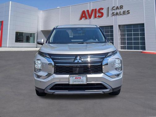 Alloy Silver Metallic 2025 Mitsubishi Outlander SE 2.5 S-AWC