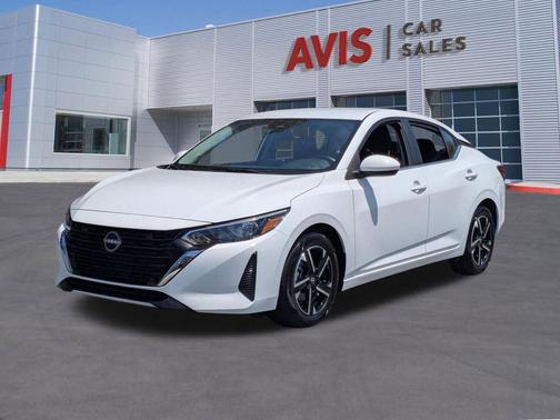 White 2025 Nissan Sentra SV