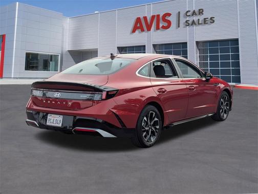 2025 Hyundai SONATA SEL