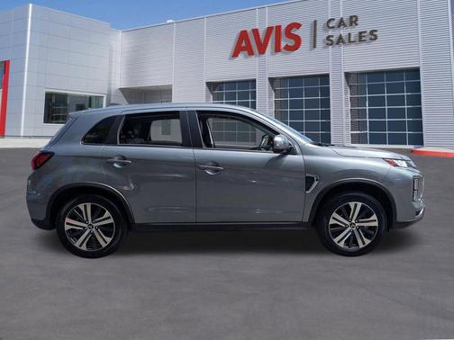 Mercury Gray Metallic 2025 Mitsubishi Outlander Sport SE