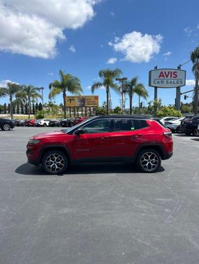 Red Hot Pearlcoat 2025 Jeep Compass Limited