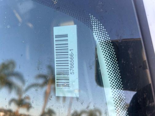 Bright White Clearcoat 2025 Jeep Wrangler Rubicon