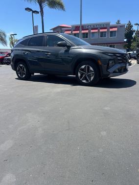Gray 2025 Hyundai TUCSON SEL