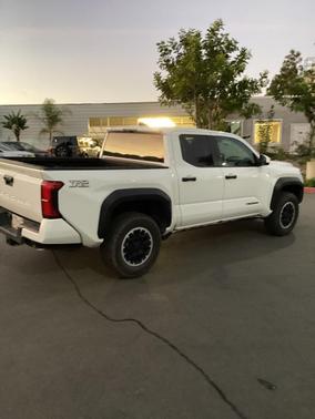 2024 Toyota Tacoma TRD Off-Road