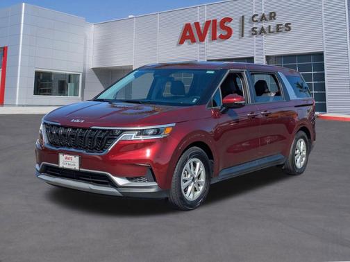 2024 Kia Carnival LX