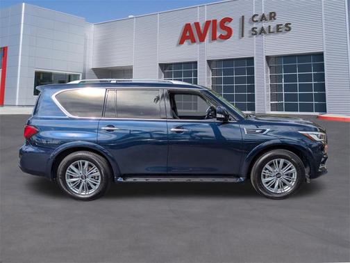 2024 INFINITI QX80 Luxe