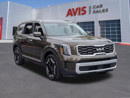 Brown 2025 Kia Telluride S