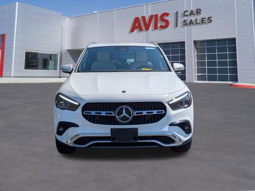 White 2025 Mercedes-Benz GLA 250 4MATIC