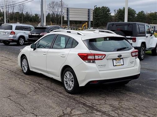 2017 Subaru Impreza 2.0i Premium
