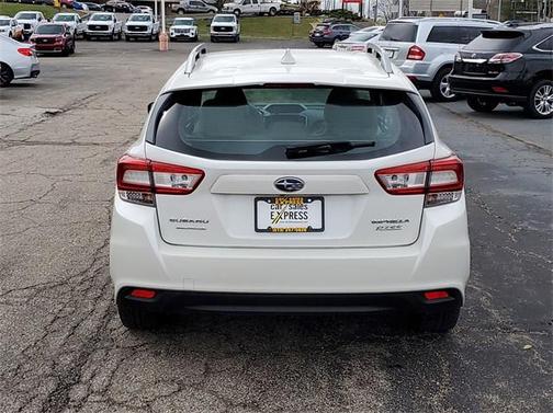 2017 Subaru Impreza 2.0i Premium