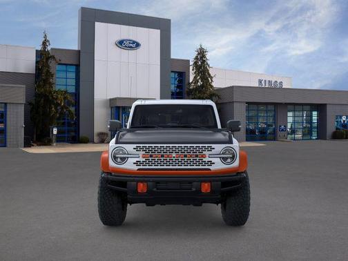OXFORD WHITE 2025 Ford Bronco Stroppe Edition