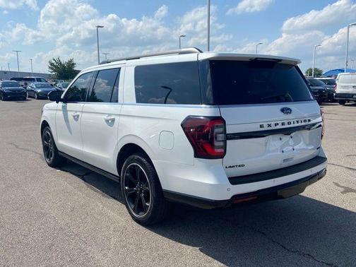 White Metallic 2022 Ford Expedition Limited