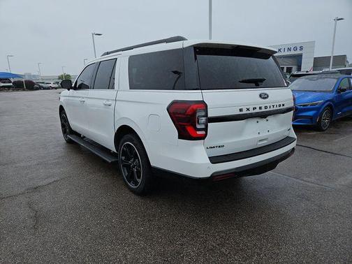 White Metallic 2022 Ford Expedition Limited