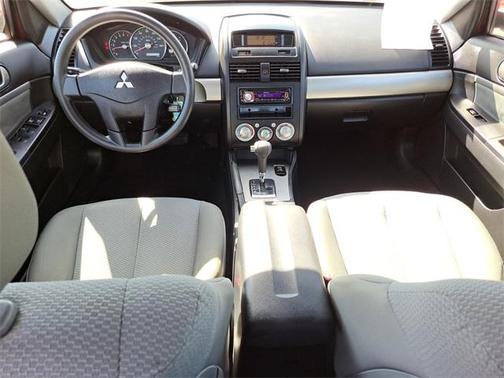 2010 Mitsubishi Galant Base
