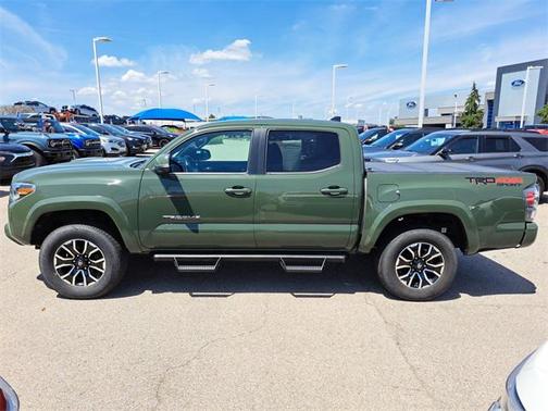 2022 Toyota Tacoma TRD Sport