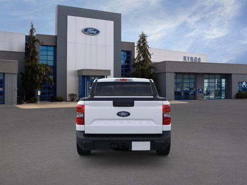 White Metallic 2025 Ford Maverick XLT