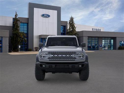 AVALANCHE GRAY 2026 Ford Bronco Badlands
