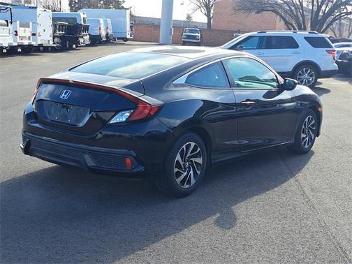 2016 Honda Civic LX-P
