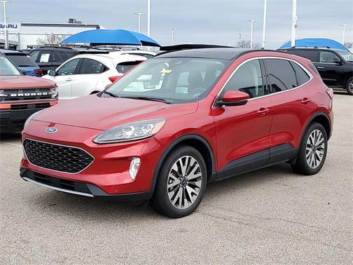 2020 Ford Escape Titanium