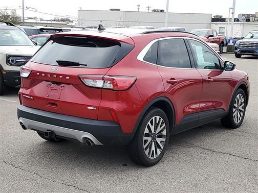 2020 Ford Escape Titanium