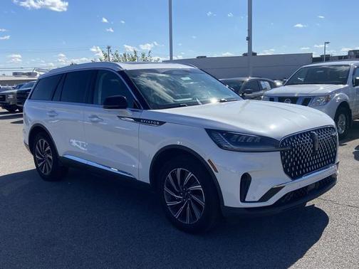 2025 Lincoln Aviator Premiere