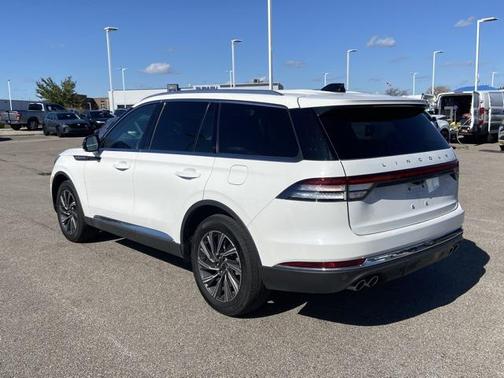 2025 Lincoln Aviator Premiere