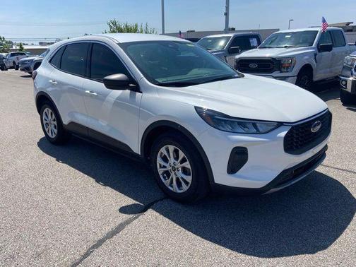 STAR WHITE METALLIC TRI-COAT 2023 Ford Escape Active