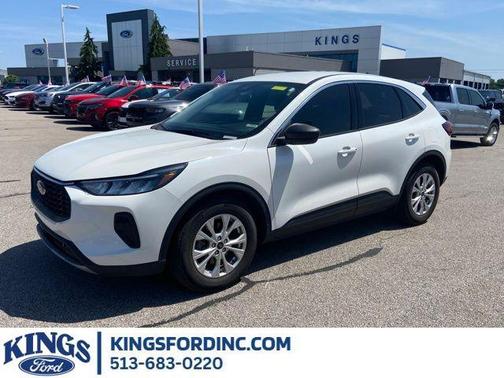 STAR WHITE METALLIC TRI-COAT 2023 Ford Escape Active
