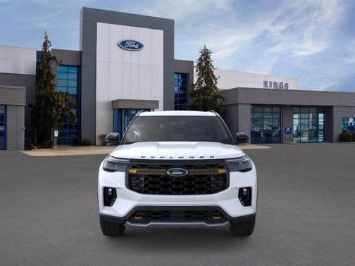 Star White Metallic Tri-Coat 2026 Ford Explorer Tremor
