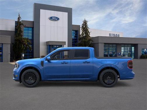 2025 Ford Maverick Lobo Standard
