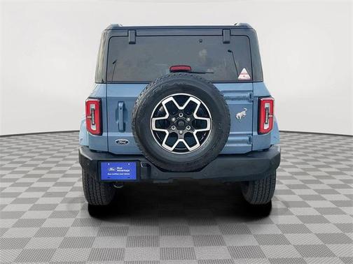 Azure Gray Metallic 2025 Ford Bronco Outer Banks